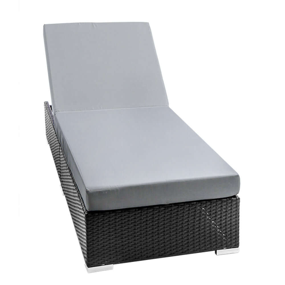 Gardeon sun lounge wicker lounger with gray cushion, outdoor furniture for relaxation and sunbathing.