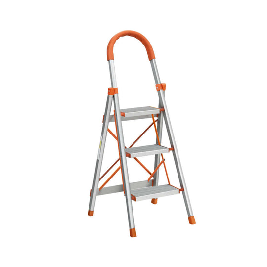 Giantz 3-step multi-purpose ladder in aluminum, lightweight, non-slip, affordable for DIY and quality projects.