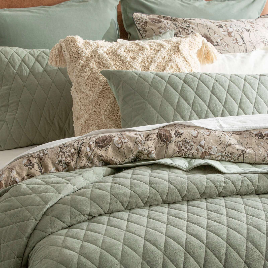 DSZ Product, feed-cond-new, feed-sl-DSZ Freight Payable, newDiamante Vintage Stone Washed Cotton Reversible Quilted Juniper Coverlet Set by Renee Taylor Queen/King - Premium Home & Garden > Bedding > Quilts & Duvets from Renee Taylor ! Shop Online Buy Now at S & D's Value Store Family Business Best Customer ServiceDSZ Product, feed-cond-new, feed-sl-DSZ Freight Payable, new