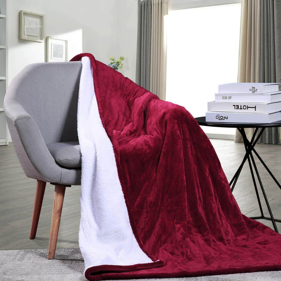 Double-sided flannel heated electric throw rug blanket in red, soft and cozy, perfect for cold evenings.