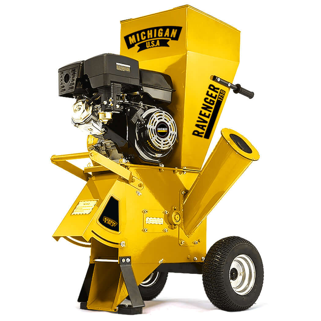 MICHIGAN RAVENGER 1750, 18HP 420cc petrol wood chipper, durable and affordable tree mulcher for DIY projects.