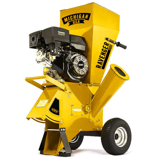 MICHIGAN RAVENGER 1750, 18HP 420cc petrol wood chipper, durable and affordable tree mulcher for DIY projects.