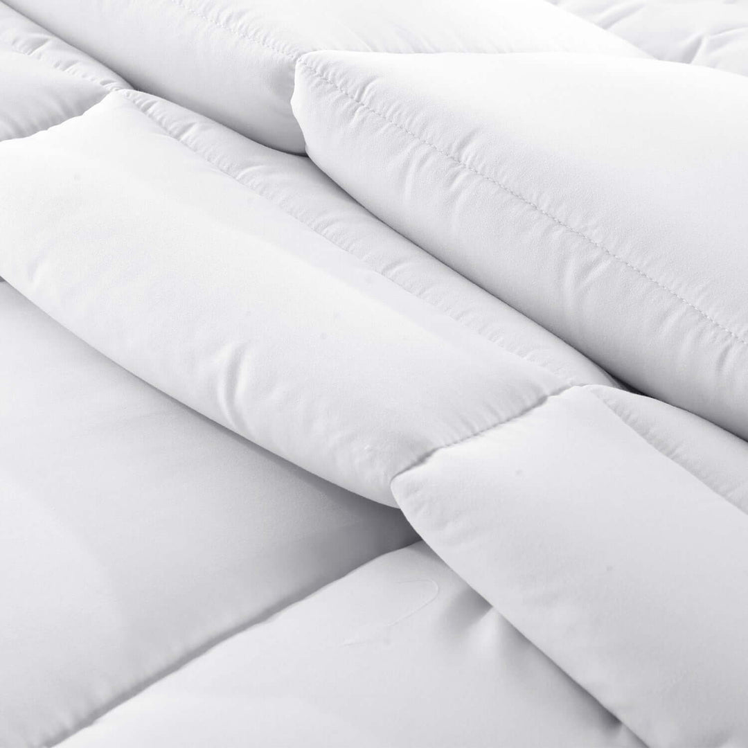 _label_, DSZ Product, feed-cond-new, feed-sl-free shipping, free-shippingLaura Hill 500Gsm Duck Down Feather Quilt Comforter Doona - Super King - Premium Home & Garden > Bedding > Quilts & Duvets from Laura Hill ! Shop Online Buy Now at S & D's Value Store Family Business Best Customer Service_label_, DSZ Product, feed-cond-new, feed-sl-free shipping, free-shipping