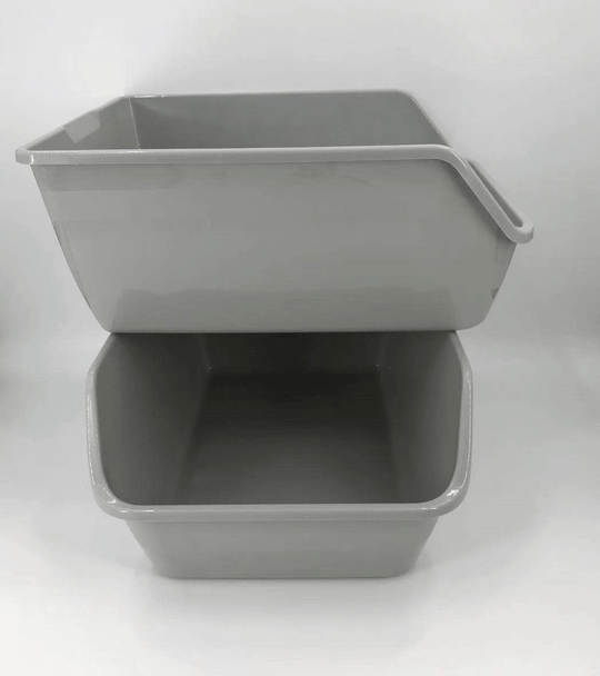 Two stacked gray portable cat litter trays with high walls for minimal mess and easy cleaning. Ideal for multiple cats.