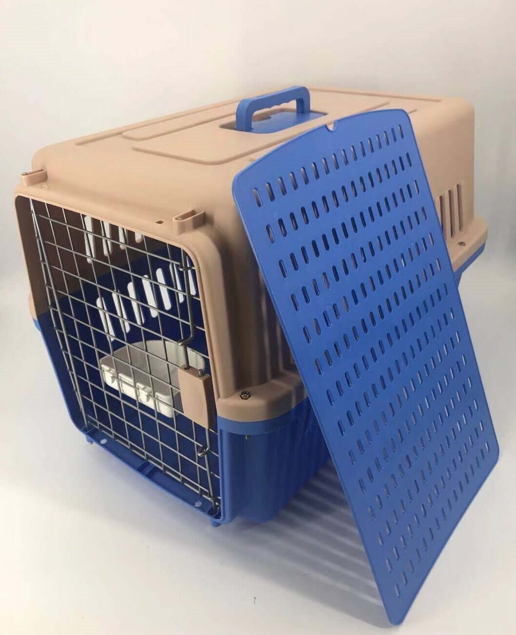 YES4PETS affordable blue dog and cat crate carrier with removable tray, secure latches, and ergonomic handle.