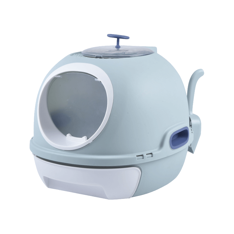 Affordable blue hooded cat litter box with scoop, designed for quality litter containment and odor control.