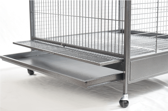 YES4PETS XXL macaw aviary cage detail with pull-out tray and wheels for easy mobility.