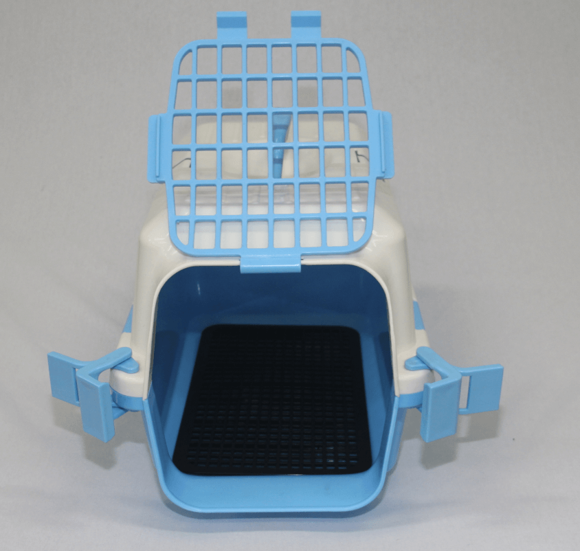 YES4PETS small pet carrier in blue, lightweight and durable, ideal for cats and small dogs, featuring large entrance and ventilation.