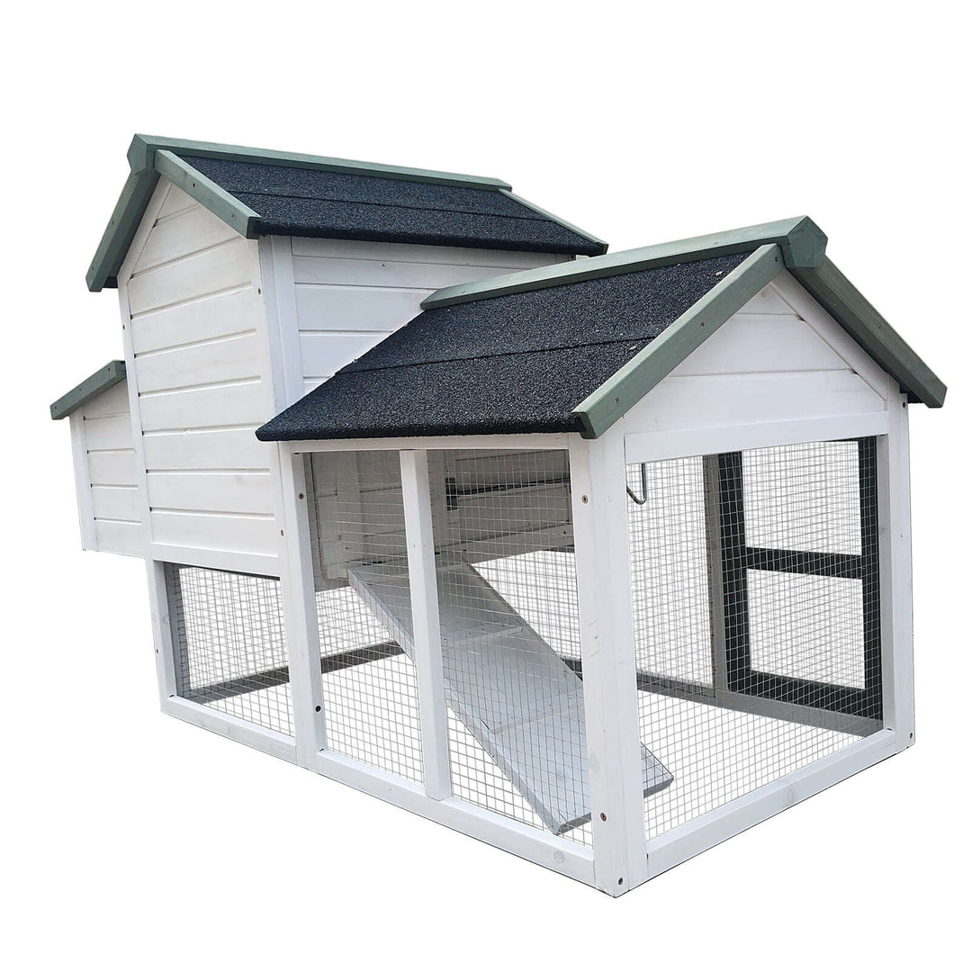 Medium chicken coop with nesting boxes and ramp, suitable for rabbits, guinea pigs, and chickens.