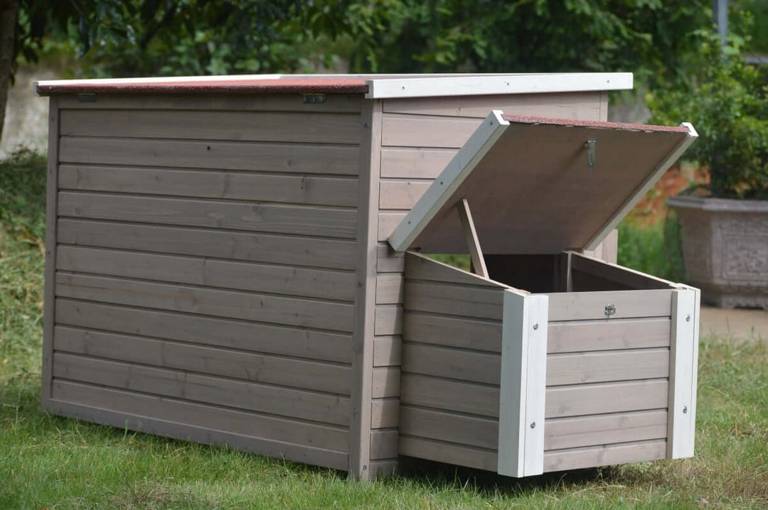 YES4PETS XL chicken coop with an open nesting box, ideal for rabbits, hens, and small pets, made of quality wood.