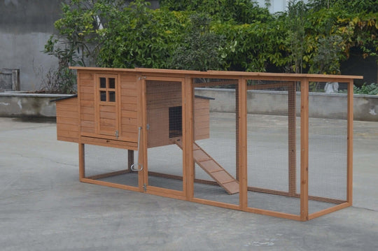 Affordable YES4PETS XXL chicken coop and hutch for guinea pigs, rabbits, and cats, designed for easy cleaning and maintenance.