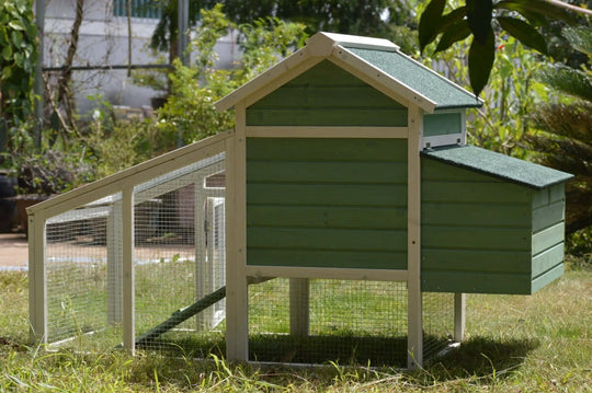 YES4PETS green chicken coop with nesting box for 2 chickens and rabbit hutch in a garden setting.