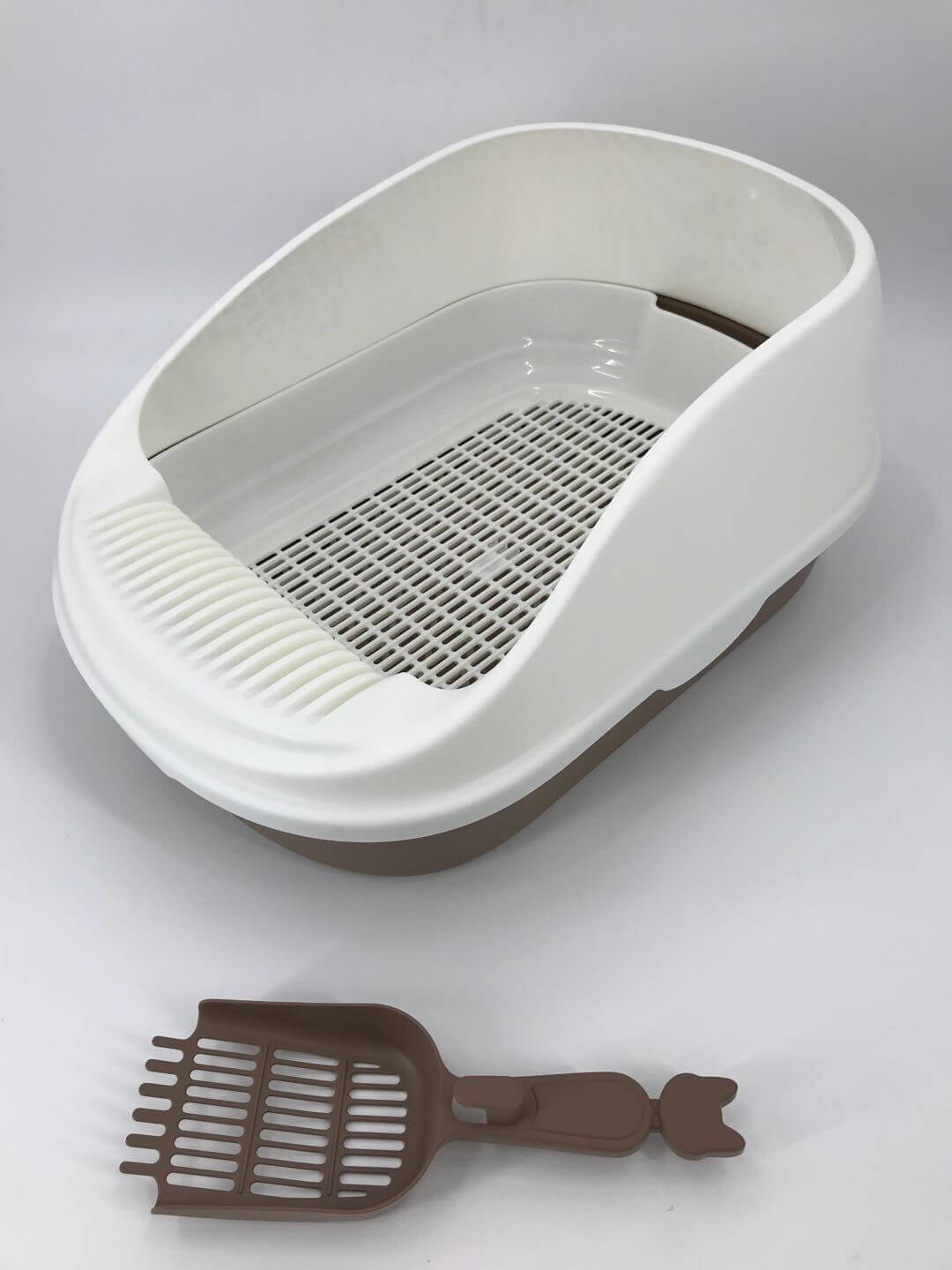 YES4PETS large portable cat toilet litter box tray in brown with scoop and grid, designed for easy cleaning and mess reduction.