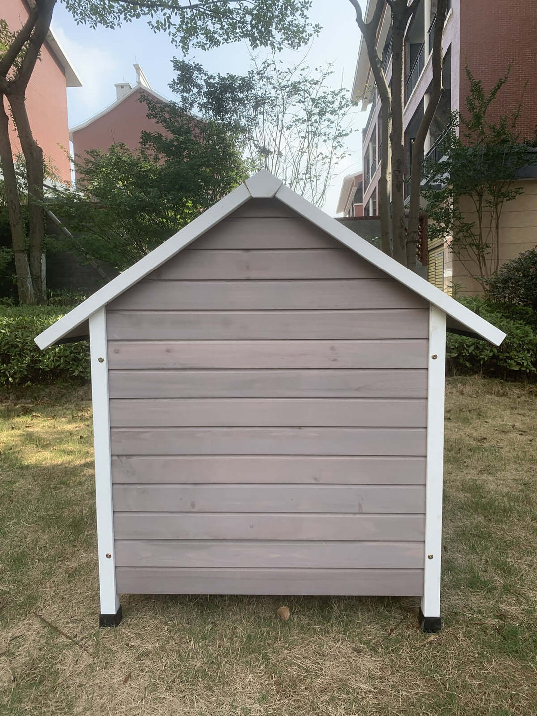 YES4PETS XL Timber Dog Kennel House in grey color, featuring a wooden exterior and A-frame roof, ideal for pet comfort.