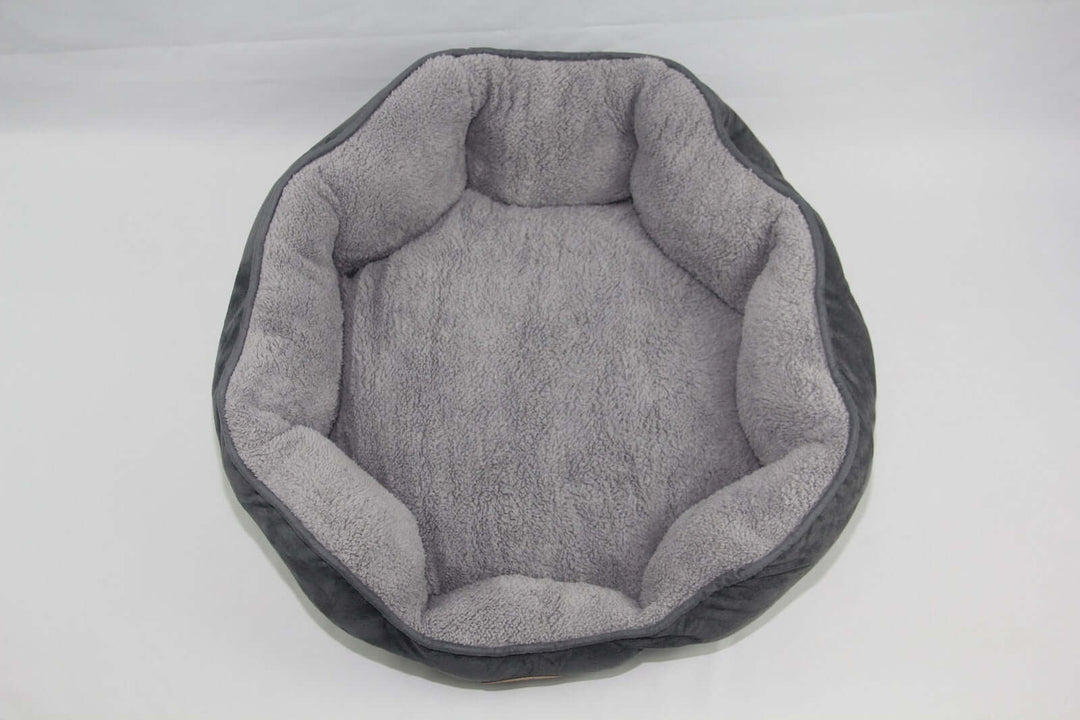 Washable blue and grey fleece soft pet bed, perfect for cats and dogs, offering comfort and quality.