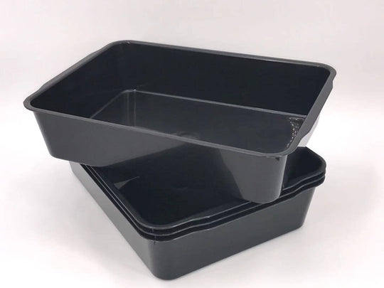 Affordable pack of 6 portable black cat litter trays for easy clean and comfort for pets.