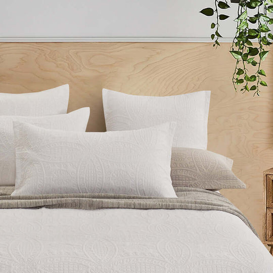 DSZ Product, feed-cond-new, feed-sl-DSZ Freight PayableLisbon Quilted 3 Pieces Embossed Coverlet Set - Queen/Double White - Premium Home & Garden > Bedding > Duvet Covers from Gioia Casa ! Shop Online Buy Now at S & D's Value Store Family Business Best Customer ServiceDSZ Product, feed-cond-new, feed-sl-DSZ Freight Payable