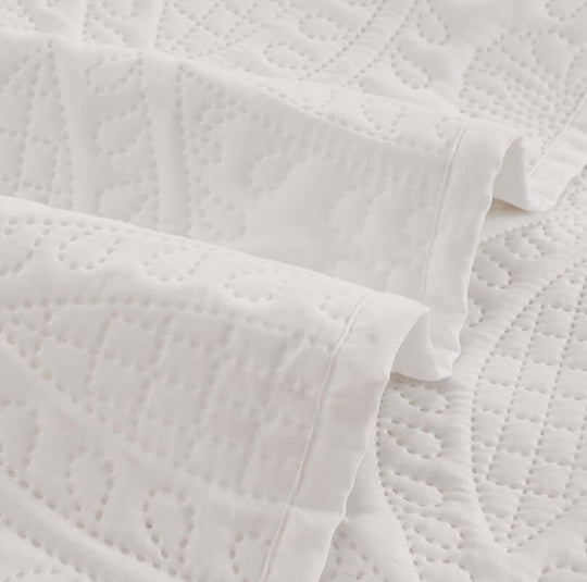 DSZ Product, feed-cond-new, feed-sl-DSZ Freight PayableLisbon Quilted 3 Pieces Embossed Coverlet Set - Queen/Double White - Premium Home & Garden > Bedding > Duvet Covers from Gioia Casa ! Shop Online Buy Now at S & D's Value Store Family Business Best Customer ServiceDSZ Product, feed-cond-new, feed-sl-DSZ Freight Payable