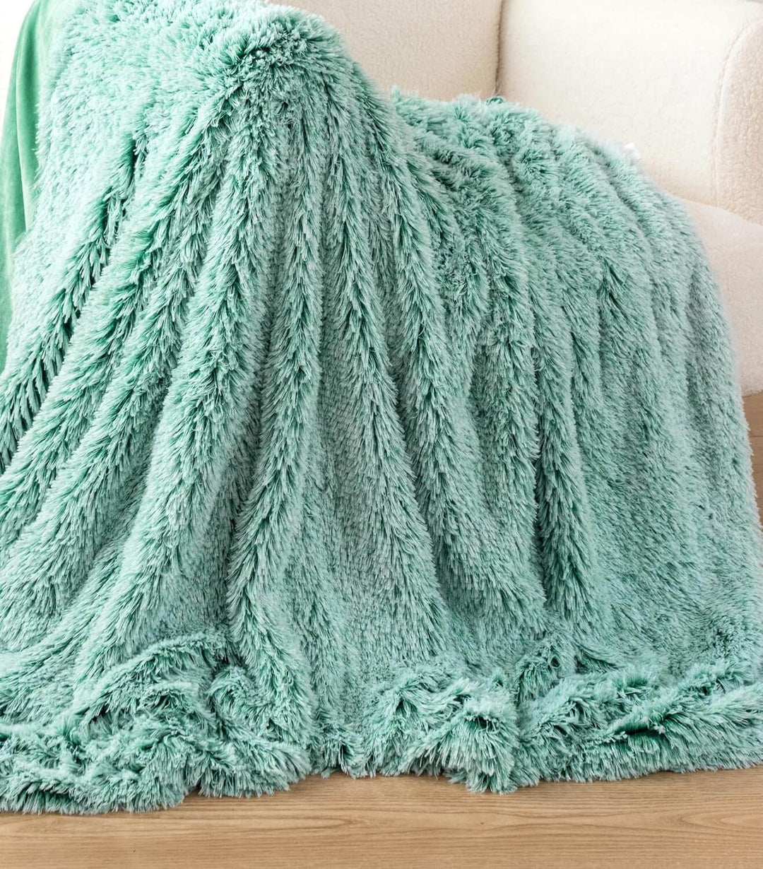 DSZ Product, feed-cond-new, feed-sl-DSZ Freight Payable, newDouble Sided Faux Fur Shaggy Throw Blanket - Emerald - Premium Home & Garden > Bedding > Blankets & Throws from Gioia Casa ! Shop Online Buy Now at S & D's Value Store Family Business Best Customer ServiceDSZ Product, feed-cond-new, feed-sl-DSZ Freight Payable, new