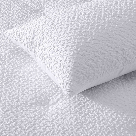 _label_, DSZ Product, feed-cond-new, feed-sl-free shipping, free-shippingAccessorize Dotty Clip White 3 Piece Jacquard Comforter Set King - Premium Home & Garden > Bedding > Duvet Covers from Accessorize ! Shop Online Buy Now at S & D's Value Store Family Business Best Customer Service_label_, DSZ Product, feed-cond-new, feed-sl-free shipping, free-shipping