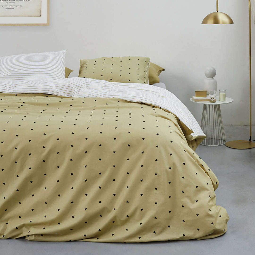 _label_, DSZ Product, feed-cond-new, feed-sl-free shipping, free-shipping, newVtwonen Striped Hearts Yellow Cotton Quilt Cover Set King - Premium Home & Garden > Bedding > Duvet Covers from Vtwonen ! Shop Online Buy Now at S & D's Value Store Family Business Best Customer Service_label_, DSZ Product, feed-cond-new, feed-sl-free shipping, free-shipping, new