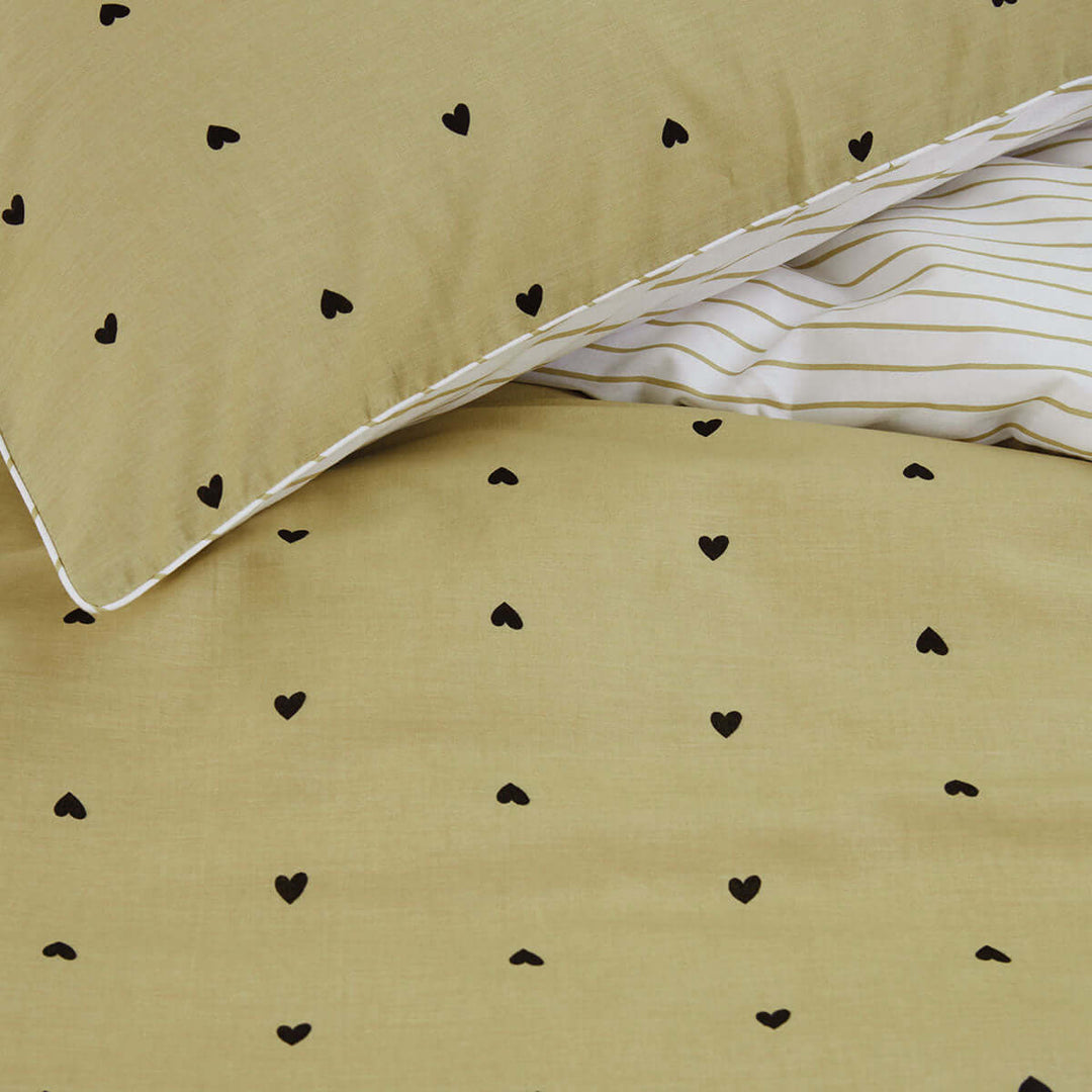 _label_, DSZ Product, feed-cond-new, feed-sl-free shipping, free-shipping, newVtwonen Striped Hearts Yellow Cotton Quilt Cover Set King - Premium Home & Garden > Bedding > Duvet Covers from Vtwonen ! Shop Online Buy Now at S & D's Value Store Family Business Best Customer Service_label_, DSZ Product, feed-cond-new, feed-sl-free shipping, free-shipping, new