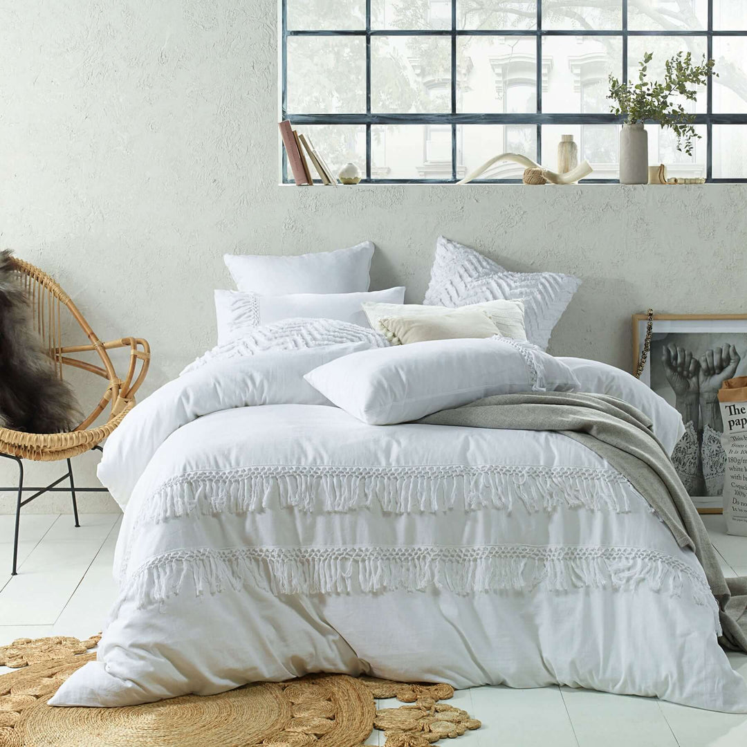 _label_, DSZ Product, feed-cond-new, feed-sl-free shipping, free-shippingAccessorize Tassel Quilt Cover Set White King - Premium Home & Garden > Bedding > Duvet Covers from Accessorize ! Shop Online Buy Now at S & D's Value Store Family Business Best Customer Service_label_, DSZ Product, feed-cond-new, feed-sl-free shipping, free-shipping