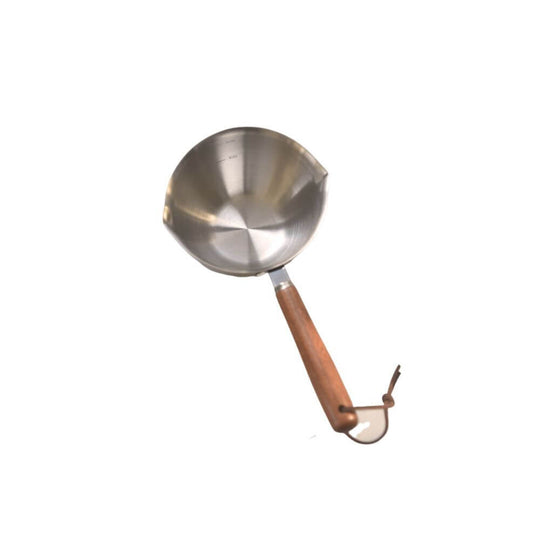 Kylin 304 stainless steel oil poured pot with wood handle, 200ml capacity, stylish and durable kitchen tool.