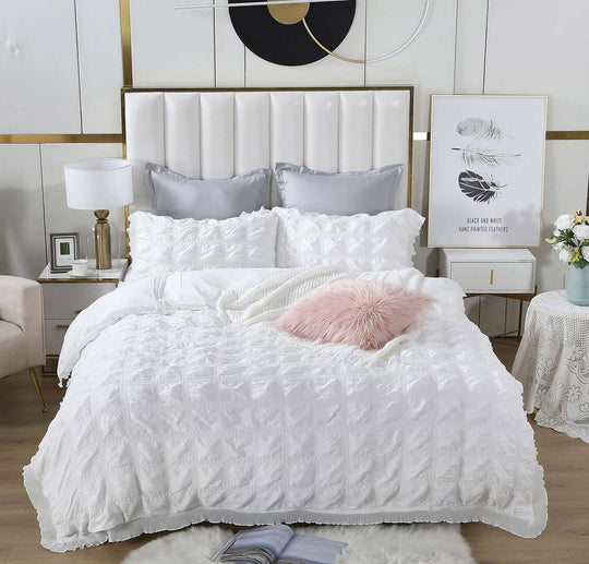 DSZ Product, feed-cond-new, feed-sl-DSZ Freight PayableRuffles Textured Jacquard Super King Size White Duvet Quilt Cover Set - Premium Home & Garden > Bedding > Duvet Covers from Fabric Fantastic ! Shop Online Buy Now at S & D's Value Store Family Business Best Customer ServiceDSZ Product, feed-cond-new, feed-sl-DSZ Freight Payable