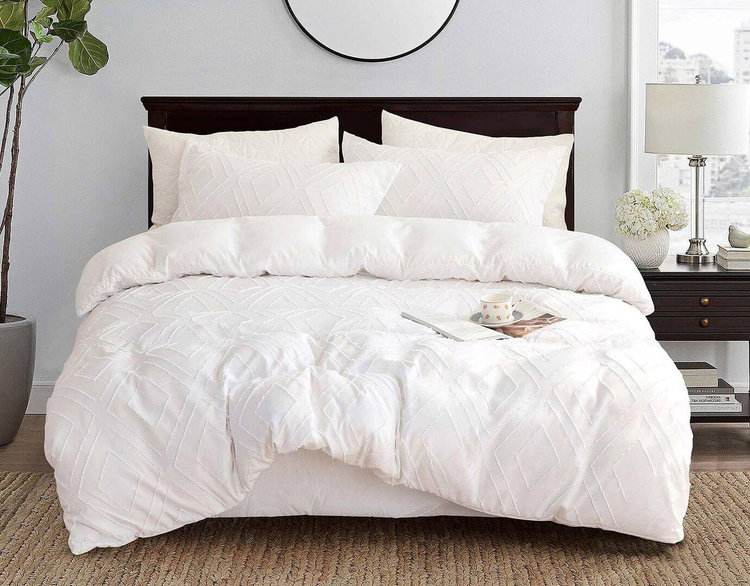 DSZ Product, feed-cond-new, feed-sl-DSZ Freight PayableTufted Diamond Jacquard King Size White Duvet Quilt Cover Set - Premium Home & Garden > Bedding > Duvet Covers from Fabric Fantastic ! Shop Online Buy Now at S & D's Value Store Family Business Best Customer ServiceDSZ Product, feed-cond-new, feed-sl-DSZ Freight Payable