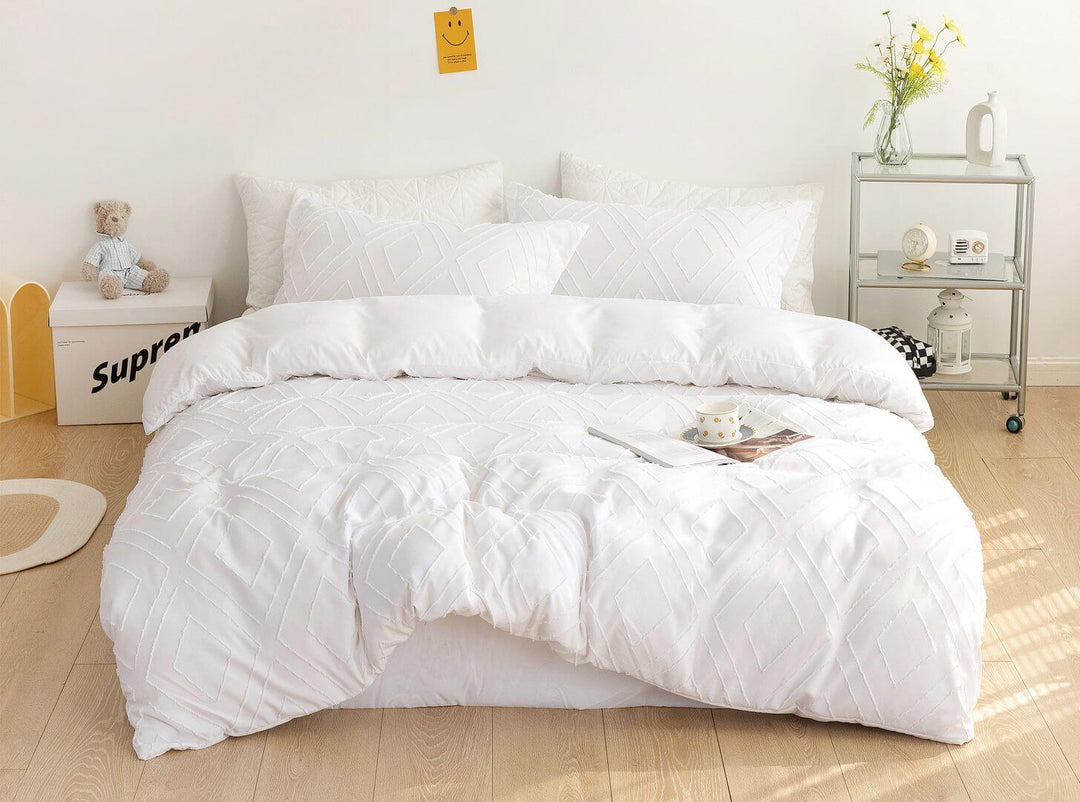 DSZ Product, feed-cond-new, feed-sl-DSZ Freight PayableTufted Diamond Jacquard Queen Size White Duvet Quilt Cover Set - Premium Home & Garden > Bedding > Duvet Covers from Fabric Fantastic ! Shop Online Buy Now at S & D's Value Store Family Business Best Customer ServiceDSZ Product, feed-cond-new, feed-sl-DSZ Freight Payable