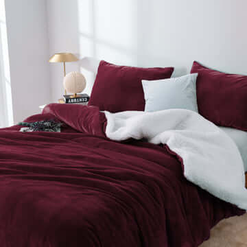 _label_, DSZ Product, feed-cond-new, feed-sl-free shipping, free-shipping2 In 1 Teddy Sherpa Duvet Cover Set And Blanket King Aubergine - Premium Home & Garden > Bedding > Duvet Covers from DSZ ! Shop Online Buy Now at S & D's Value Store Family Business Best Customer Service_label_, DSZ Product, feed-cond-new, feed-sl-free shipping, free-shipping