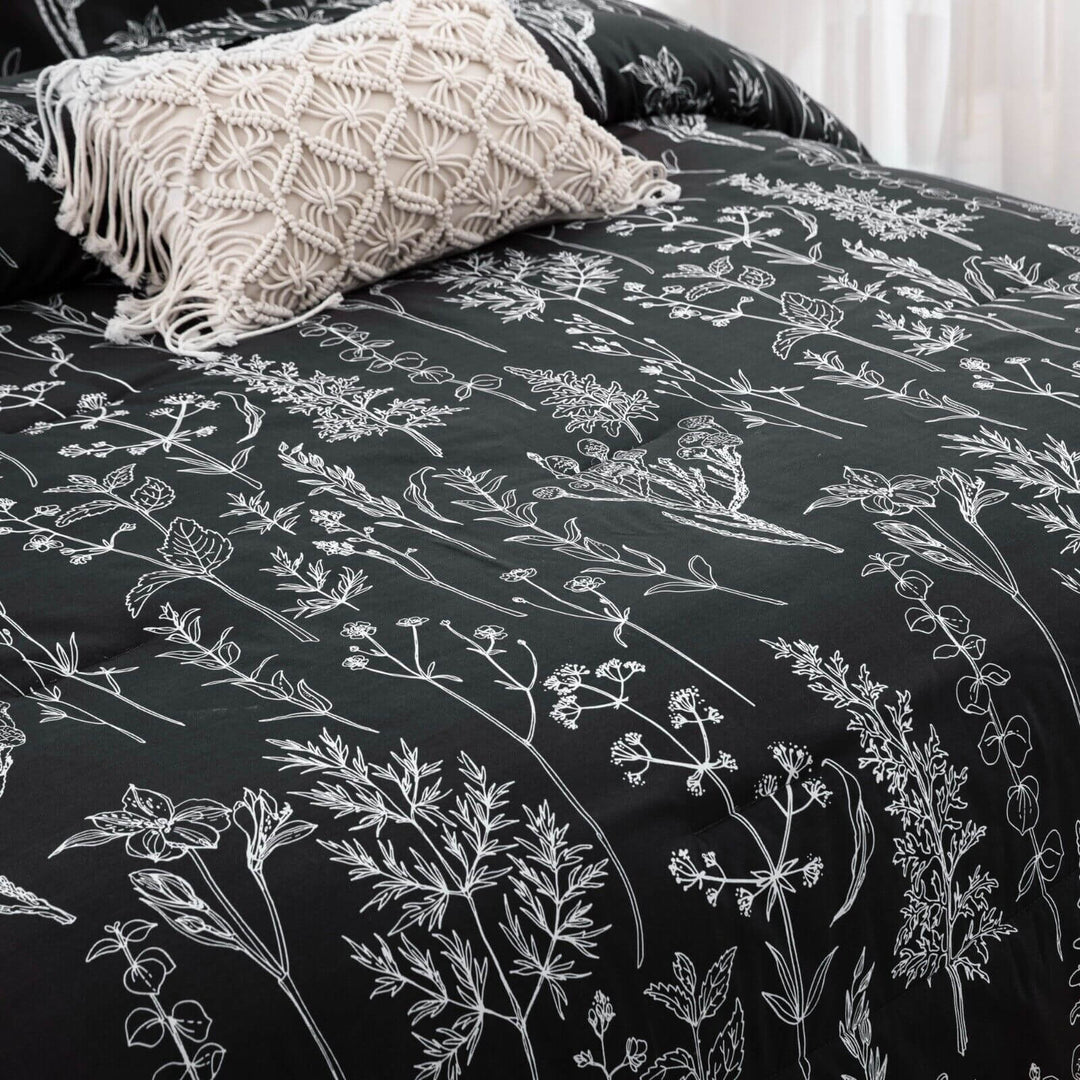 _label_, DSZ Product, feed-cond-new, feed-sl-free shipping, free-shipping, newFloral Leaves Comforter Set, Queen Size, Microfiber Quilted Bedding With Pillowcase - Premium Home & Garden > Bedding > Quilts & Duvets from Styleforhome ! Shop Online Buy Now at S & D's Value Store Family Business Best Customer Service_label_, DSZ Product, feed-cond-new, feed-sl-free shipping, free-shipping, new