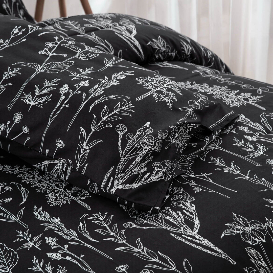 _label_, DSZ Product, feed-cond-new, feed-sl-free shipping, free-shipping, newFloral Leaves Comforter Set, Queen Size, Microfiber Quilted Bedding With Pillowcase - Premium Home & Garden > Bedding > Quilts & Duvets from Styleforhome ! Shop Online Buy Now at S & D's Value Store Family Business Best Customer Service_label_, DSZ Product, feed-cond-new, feed-sl-free shipping, free-shipping, new