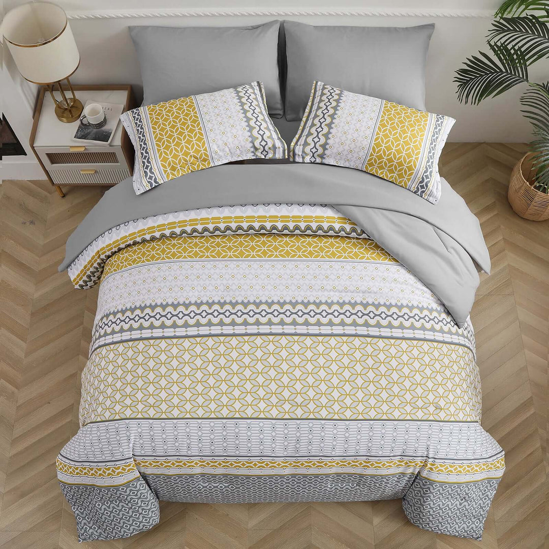 _label_, DSZ Product, feed-cond-new, feed-sl-free shipping, free-shipping, newFloral Stripes Comforter Set, King Size, Deluxe 3 - Piece Bedding With Pillowcases - Premium Home & Garden > Bedding > Quilts & Duvets from Styleforhome ! Shop Online Buy Now at S & D's Value Store Family Business Best Customer Service_label_, DSZ Product, feed-cond-new, feed-sl-free shipping, free-shipping, new