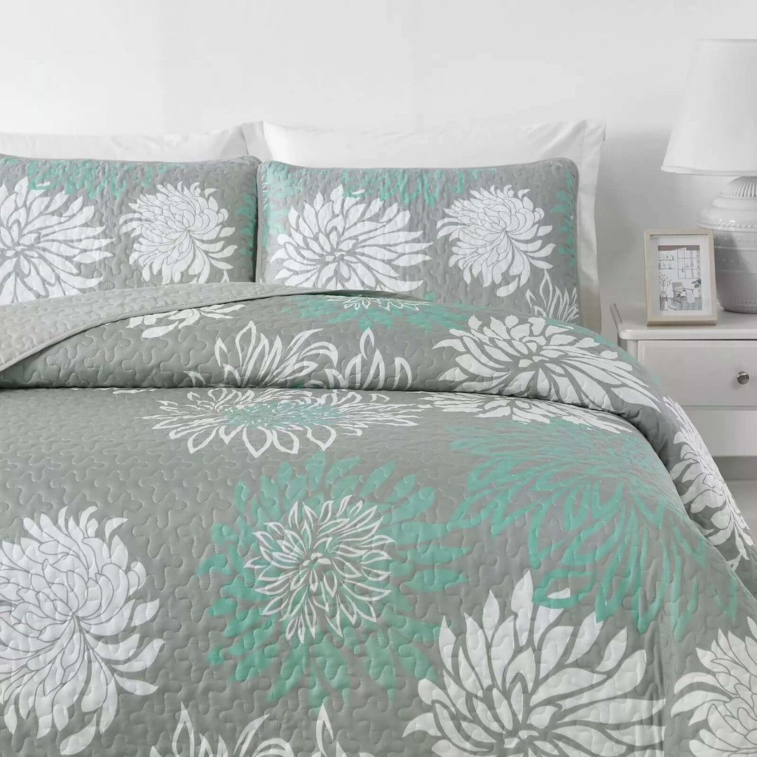 _label_, DSZ Product, feed-cond-new, feed-sl-free shipping, free-shippingElegant Quilted Bedspread And Pillowcases Set: Infuse Your Bedroom With Charm - Queen Size - Premium Home & Garden > Bedding > Blankets & Throws from Styleforhome ! Shop Online Buy Now at S & D's Value Store Family Business Best Customer Service_label_, DSZ Product, feed-cond-new, feed-sl-free shipping, free-shipping