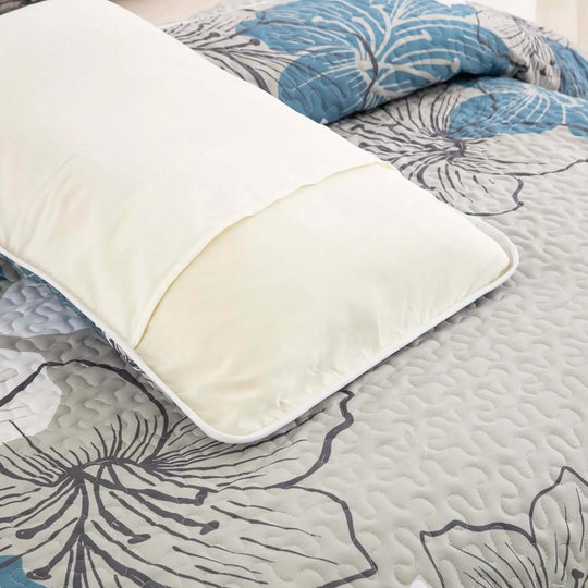 _label_, DSZ Product, feed-cond-new, feed-sl-free shipping, free-shippingIntricate Quilted Coverlet And Pillowcases Set: Artistry In Every Stitch - Queen Size - Premium Home & Garden > Bedding > Blankets & Throws from Styleforhome ! Shop Online Buy Now at S & D's Value Store Family Business Best Customer Service_label_, DSZ Product, feed-cond-new, feed-sl-free shipping, free-shipping