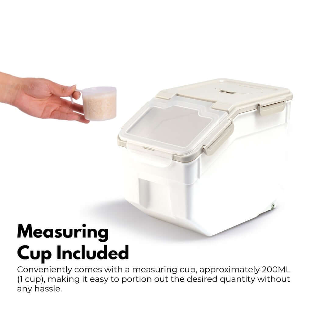 Gominimo airtight food storage container with included measuring cup for easy portioning, ideal for pantry organization.